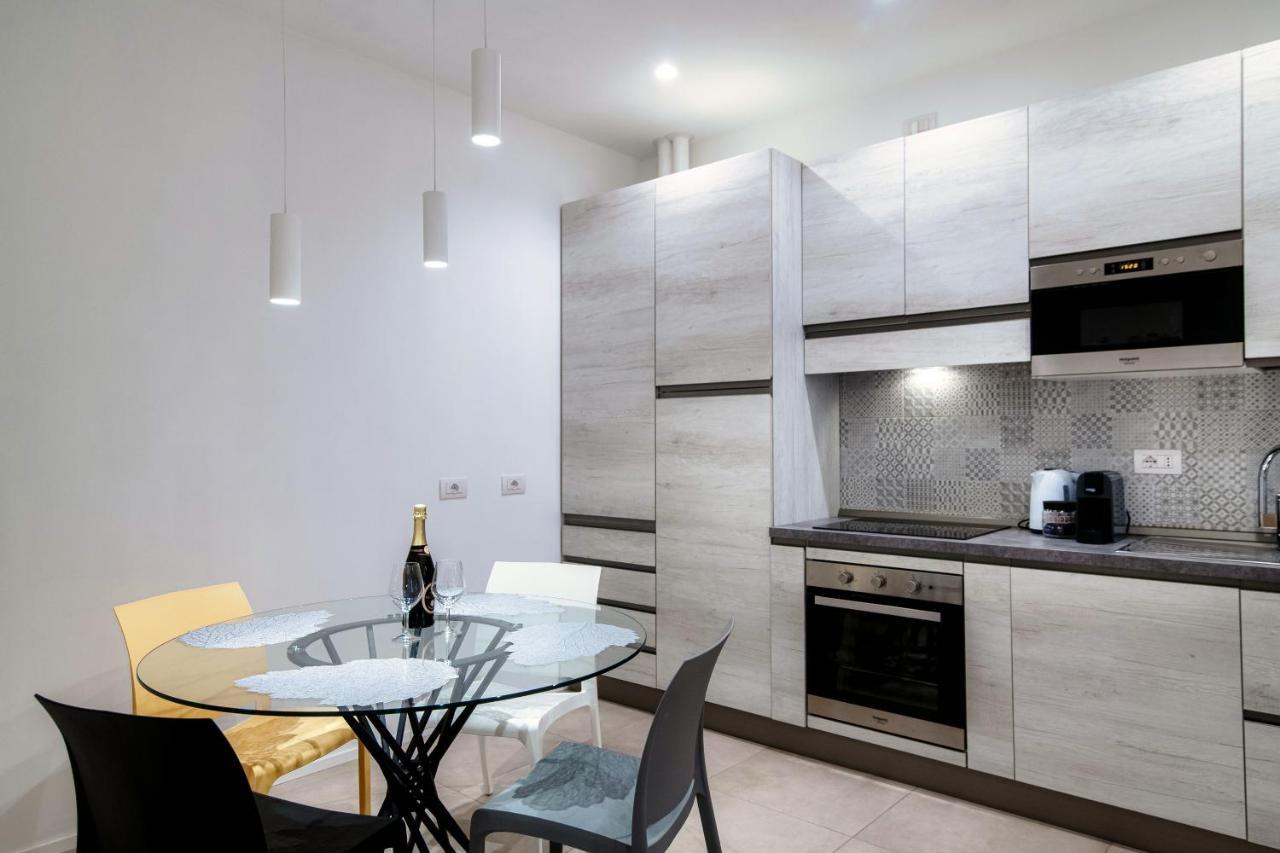 Diaz 67 Life'S Loft - The House Of Travelers Apartment โกโม ภายนอก รูปภาพ