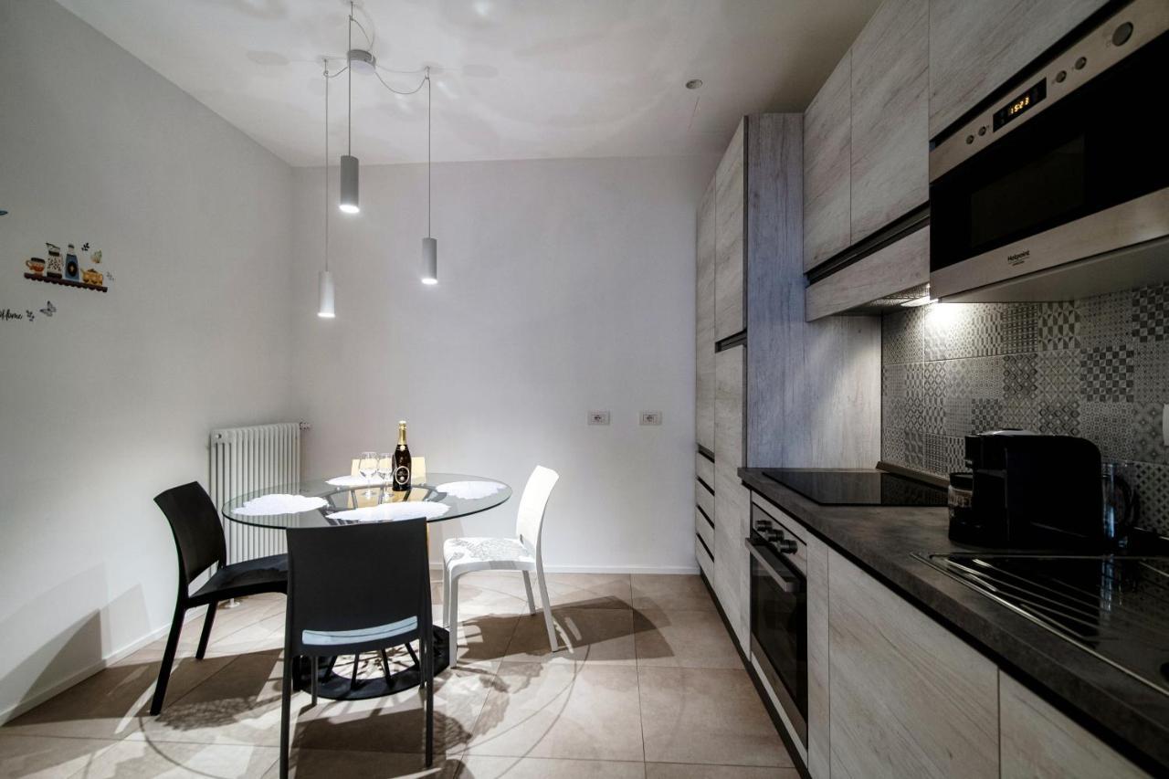 Diaz 67 Life'S Loft - The House Of Travelers Apartment โกโม ภายนอก รูปภาพ