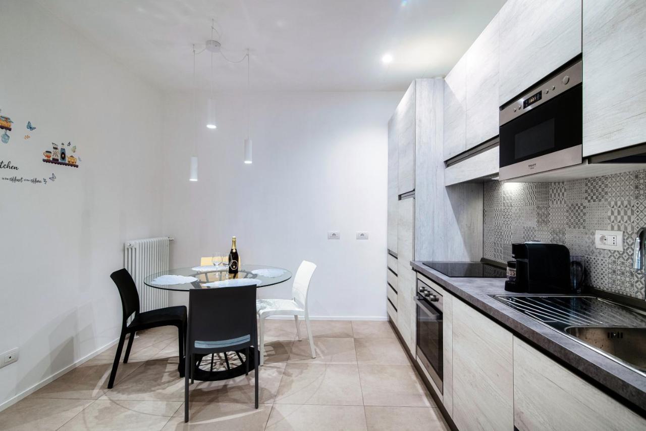 Diaz 67 Life'S Loft - The House Of Travelers Apartment โกโม ภายนอก รูปภาพ
